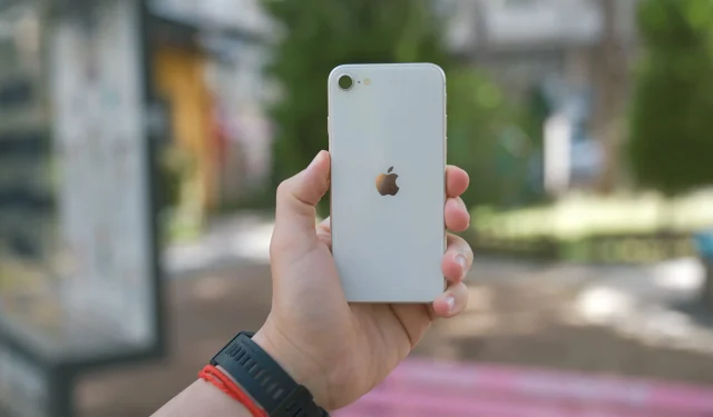 Das OLED-iPhone SE mit Apples 5G-Modem könnte 2024 in den Handel kommen
