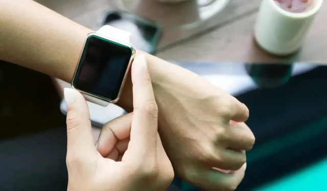 Apple Watch Series 8 może wykryć, czy masz gorączkę