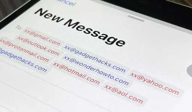 Domaines de messagerie codés par couleur sur iPhone ou iPad afin que vous ne sélectionniez plus jamais la mauvaise adresse « à » et « de » dans le courrier