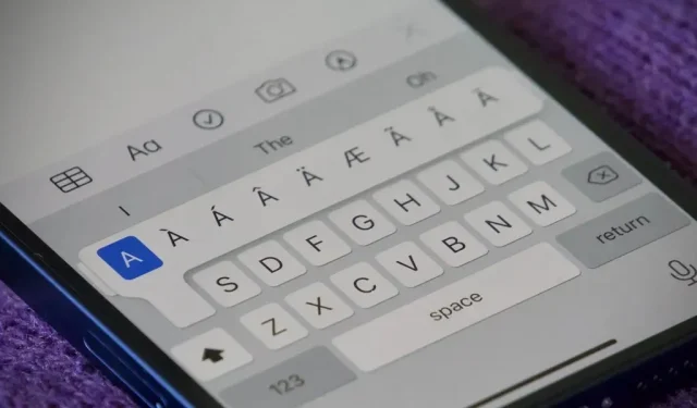 Chaque caractère spécial caché sur le clavier de votre iPhone que vous pouvez déverrouiller dès maintenant