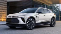 GM убирает Apple CarPlay и Android Auto со своих электромобилей