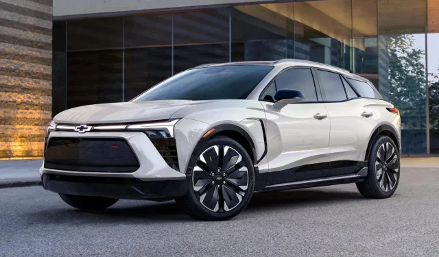 GM elimina Apple CarPlay y Android Auto de sus vehículos eléctricos