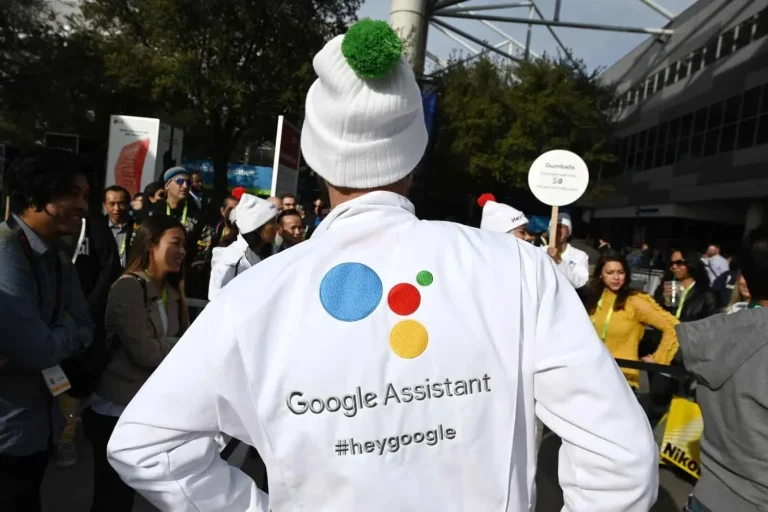 Google Assistant can now automatically change your passwords