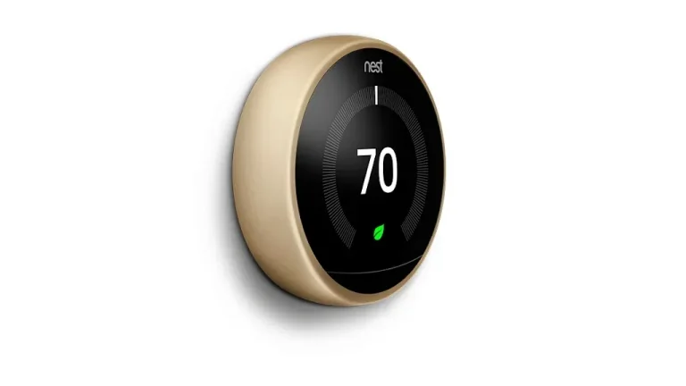 The Matter update allows the Google Nest smart thermostat to work in the Apple Home app.