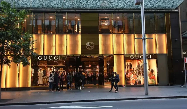 Gucci permite pagos con criptomonedas en tiendas