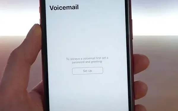 4 Solutions to Check Voicemail Messages on Android 