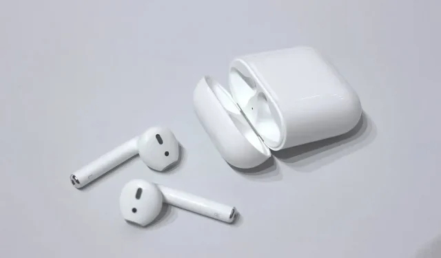 Как подключить AirPods к ноутбуку?