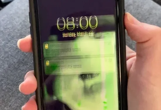 Mijn iPhone-scherm glitcht: 9 beste oplossingen