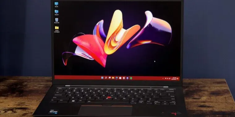 Dealmaster: Lenovo’s ThinkPad X1 Carbon Gen 10 now 50% off