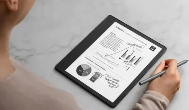 Amazon Kindle Scribe par 340 $ ir pirmais e-lasītājs ar tinti un pildspalvu.