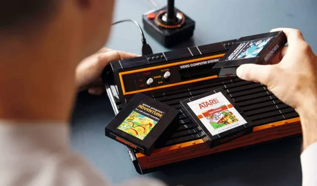 LEGO Atari ビデオ コンピューター システム: 象徴的なコンソールのノスタルジックな再現