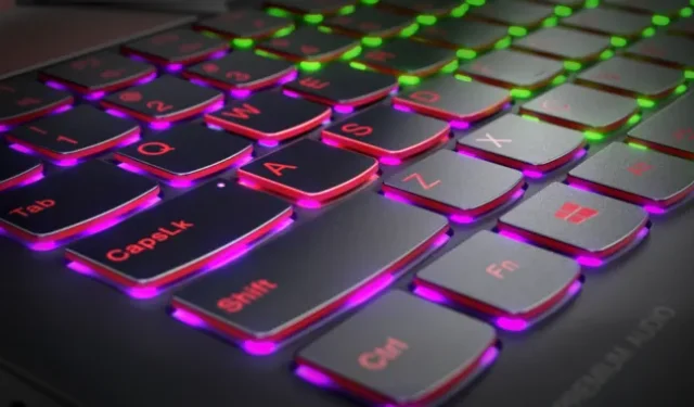Funkce klávesnice RGB vrací do Chromebooku RTX naději