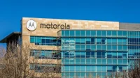 Сообщается, что Motorola планирует выпустить два новых флагмана с грядущими процессорами Snapdragon 8 Gen1 и Snapdragon 888+.