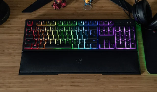 Get this popular Razer RGB gaming keyboard for just $30