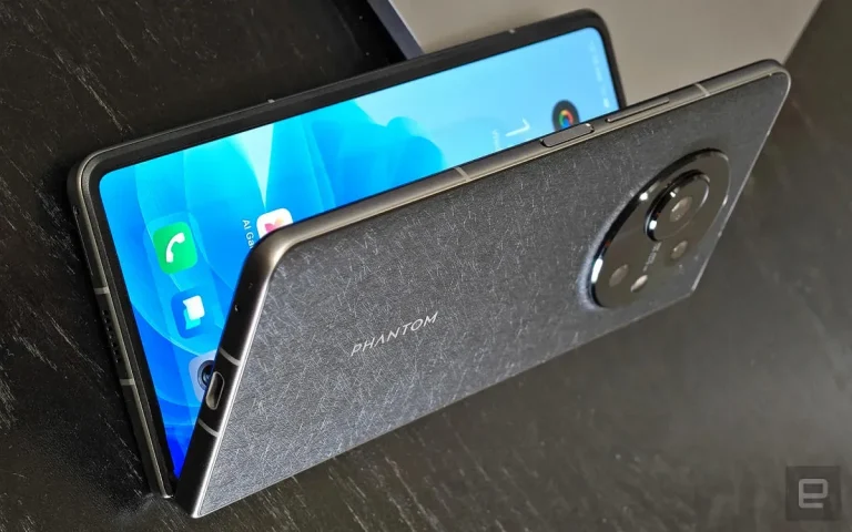 First look at the Tecno Phantom V Fold, a surprisingly affordable foldable smartphone.