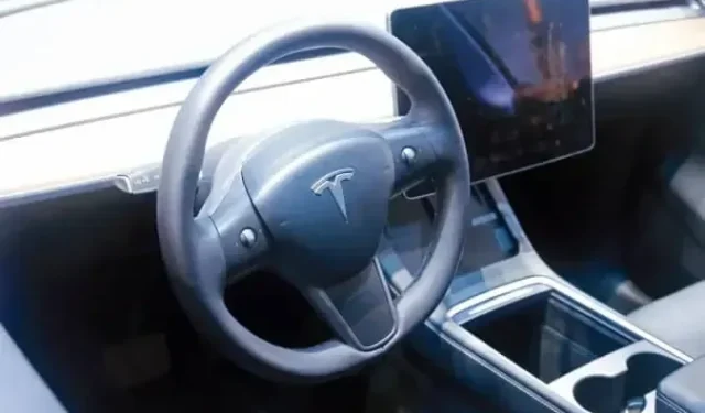 Tesla augmente à nouveau le prix d’une option de conduite entièrement autonome