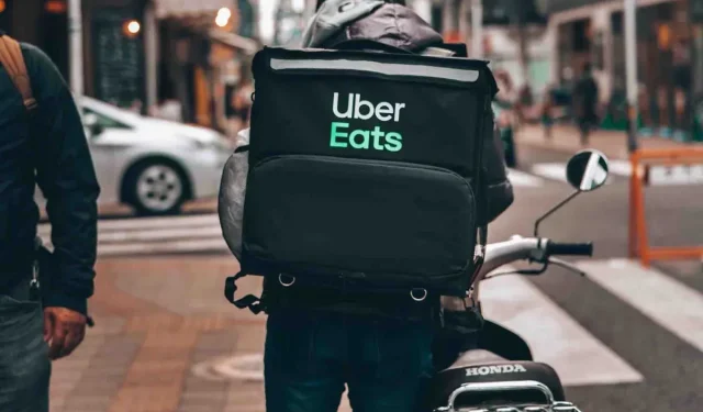 Uber Eats ora mostra agli utenti ciò che possono vedere le persone che forniscono dati personali