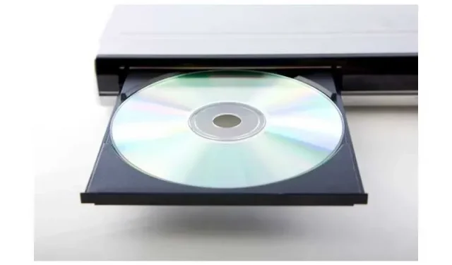 Windows 10 では DVD が再生できませんか? これらの 8 つの最適な修正をお試しください