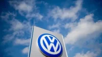 Volkswagenin johtaja Herbert Diess jää eläkkeelle elokuussa.