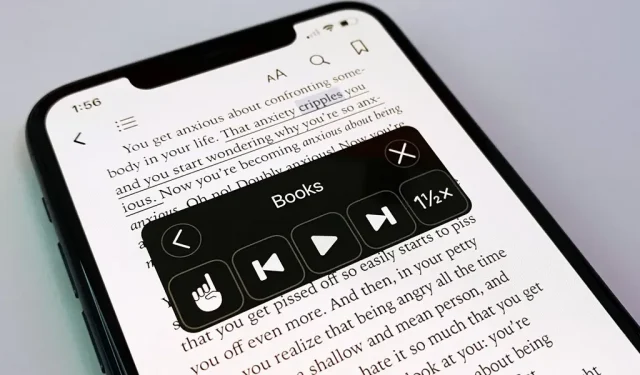 Jūsu iPhone ir slēpts teksta pārvēršanas runā rīks, kas jums skaļi nolasīs rakstus, grāmatas, ziņas un citu tekstu.