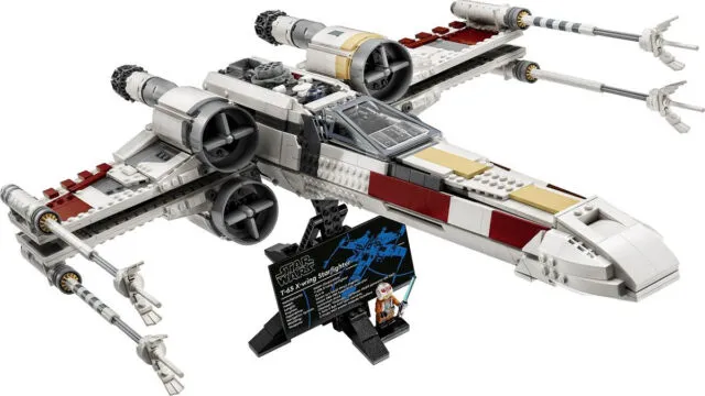 Star Wars X-Wing Starfighter set from Lego. Star Wars X-Wing Starfighter set from Lego.