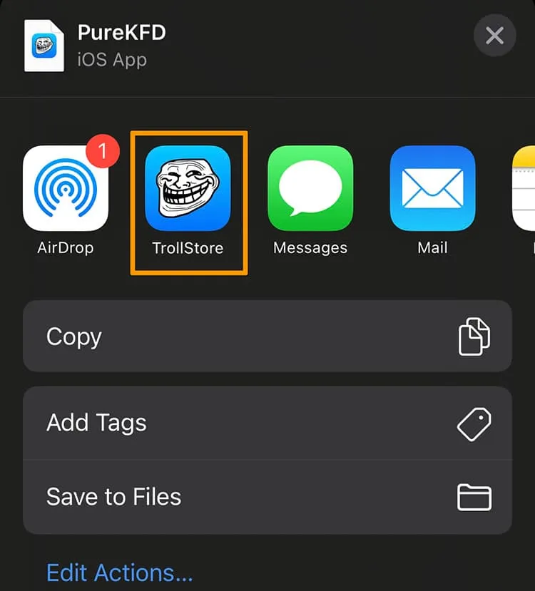 TrollStore in PureKFD share sheet install menu.