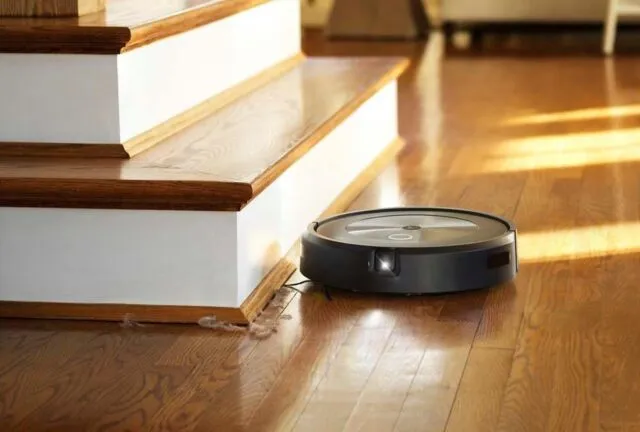 iRobot's Roomba j7+ robot vacuum. iRobot's Roomba j7+ robot vacuum.