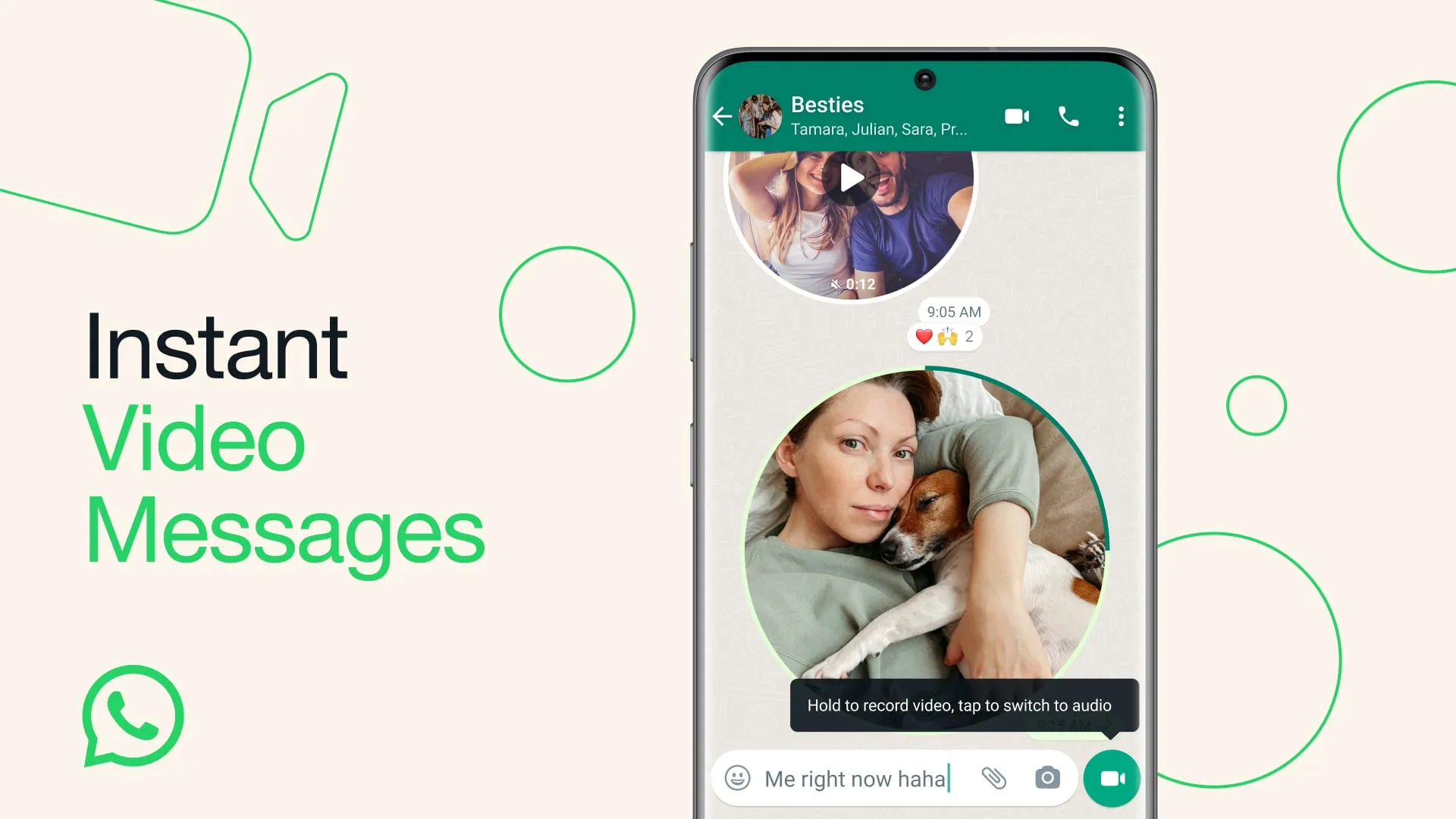 Rinkodaros vaizdas, kuriame rodoma momentinių vaizdo pranešimų funkcija „WhatsApp“.