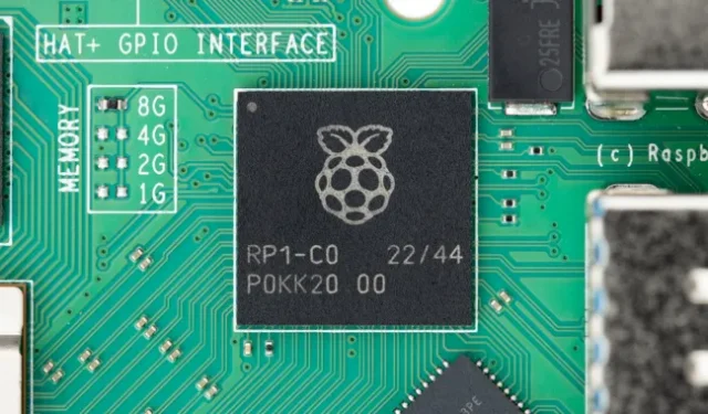 Raspberry Pi 5, disponível para encomenda, é mais rápido e possui um chip de E/S personalizado