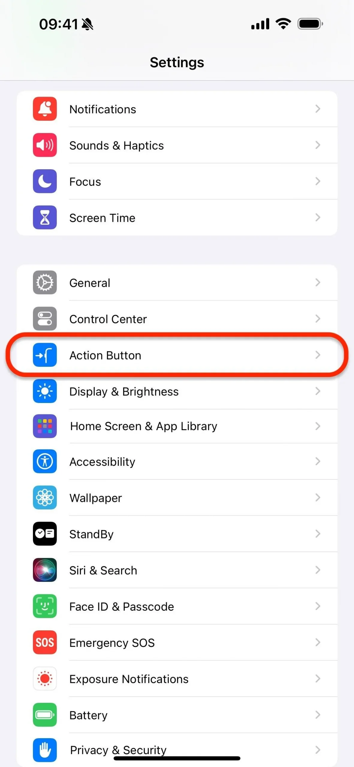 iOS 17의 iPhone 카메라 앱에는 18가지 새로운 기능이 숨겨져 있습니다.