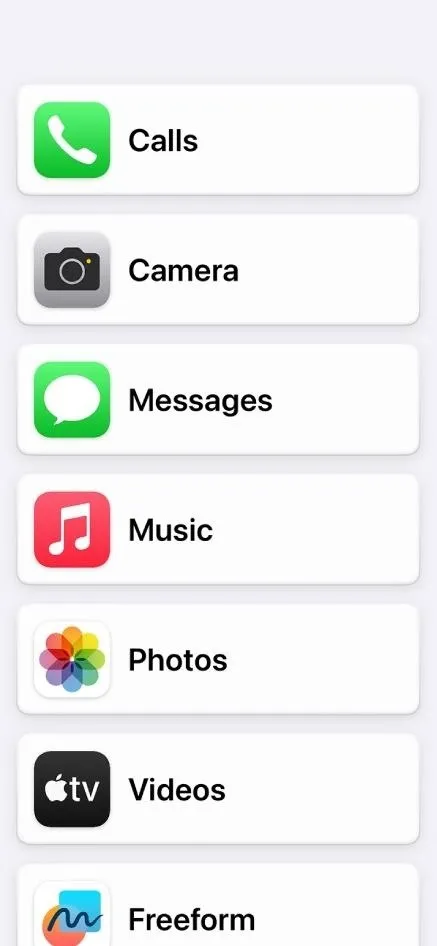 iOS 17의 iPhone 카메라 앱에는 18가지 새로운 기능이 숨겨져 있습니다.