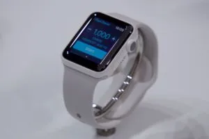 新型となったセラミック製Apple Watch