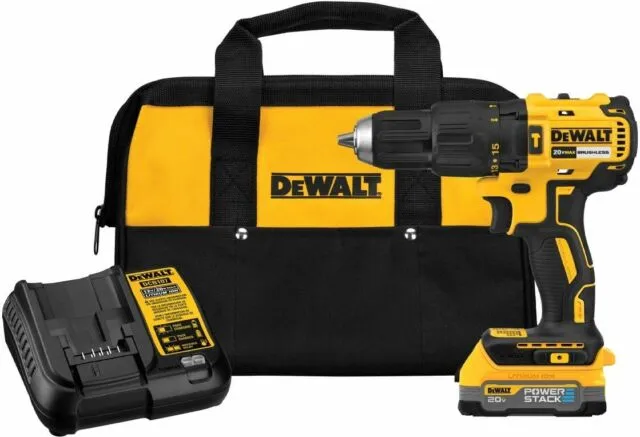 Kit de taladro DeWalt con bolsa de transporte.