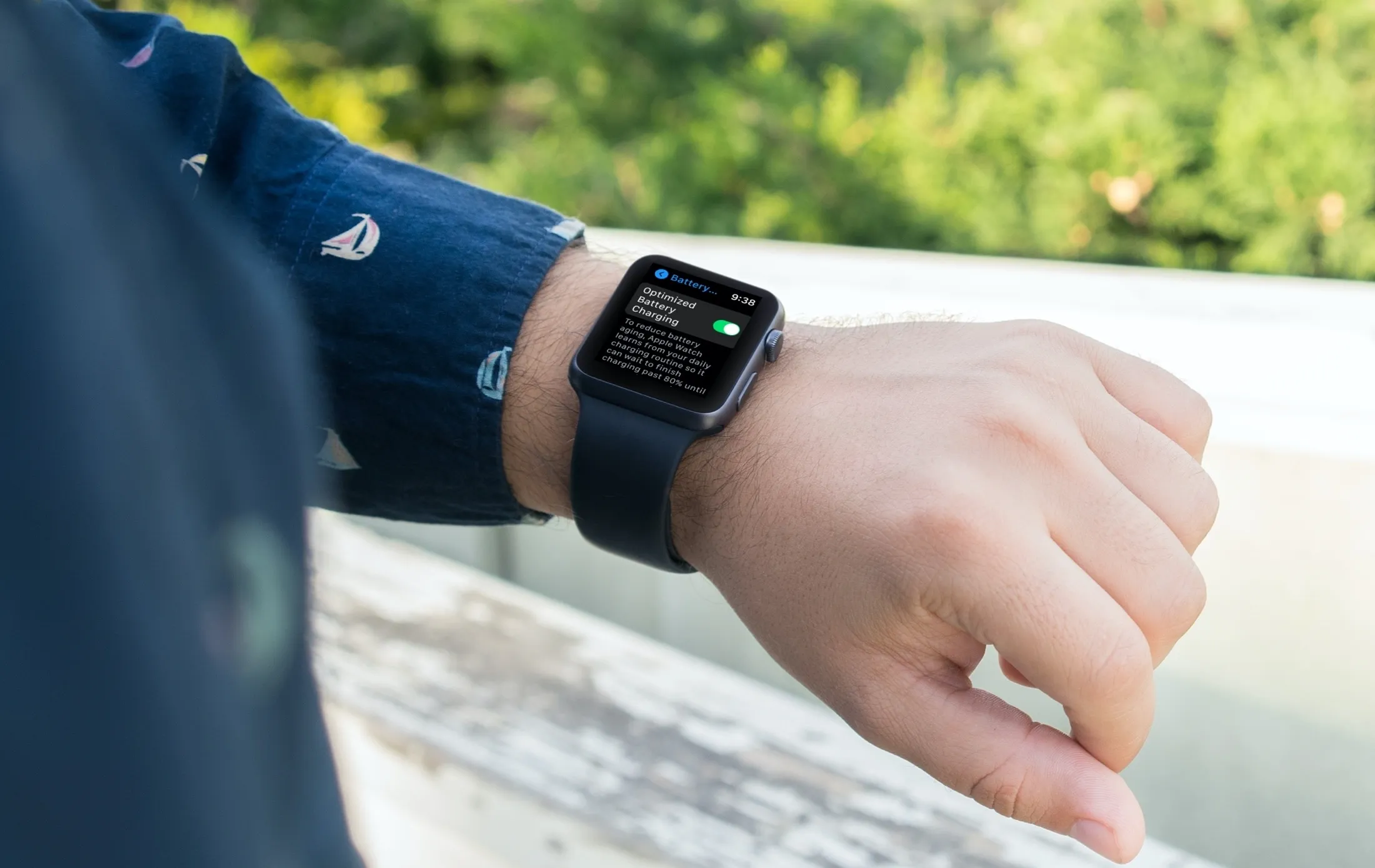 Carga de batería optimizada habilitada en Apple Watch