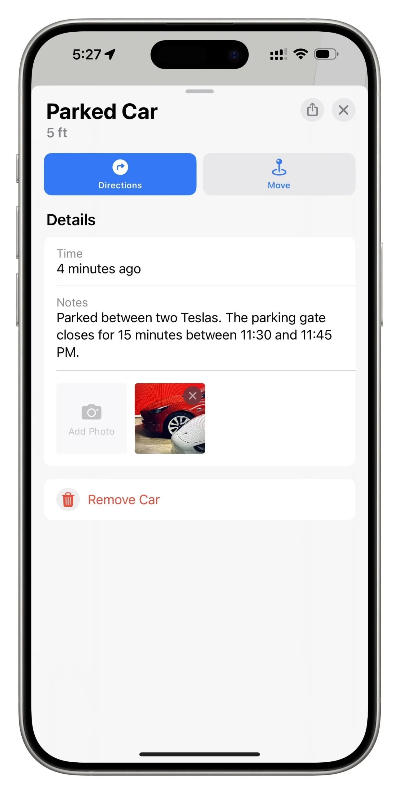 Detalles sobre el coche aparcado en Apple Maps en iPhone