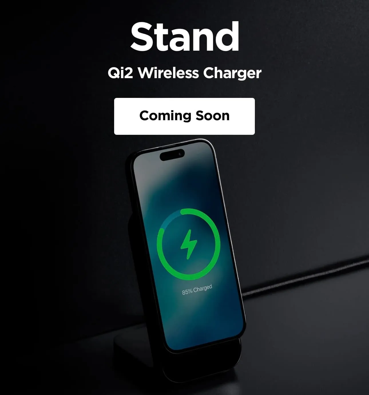 Le chargeur magnétique sans fil Nomad Stand Qi2 sera bientôt disponible.