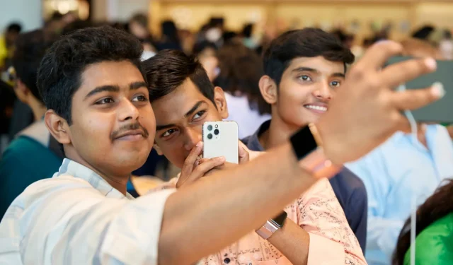 Se predice que Apple aumentará la cámara selfie del iPhone 17 a 24 megapíxeles