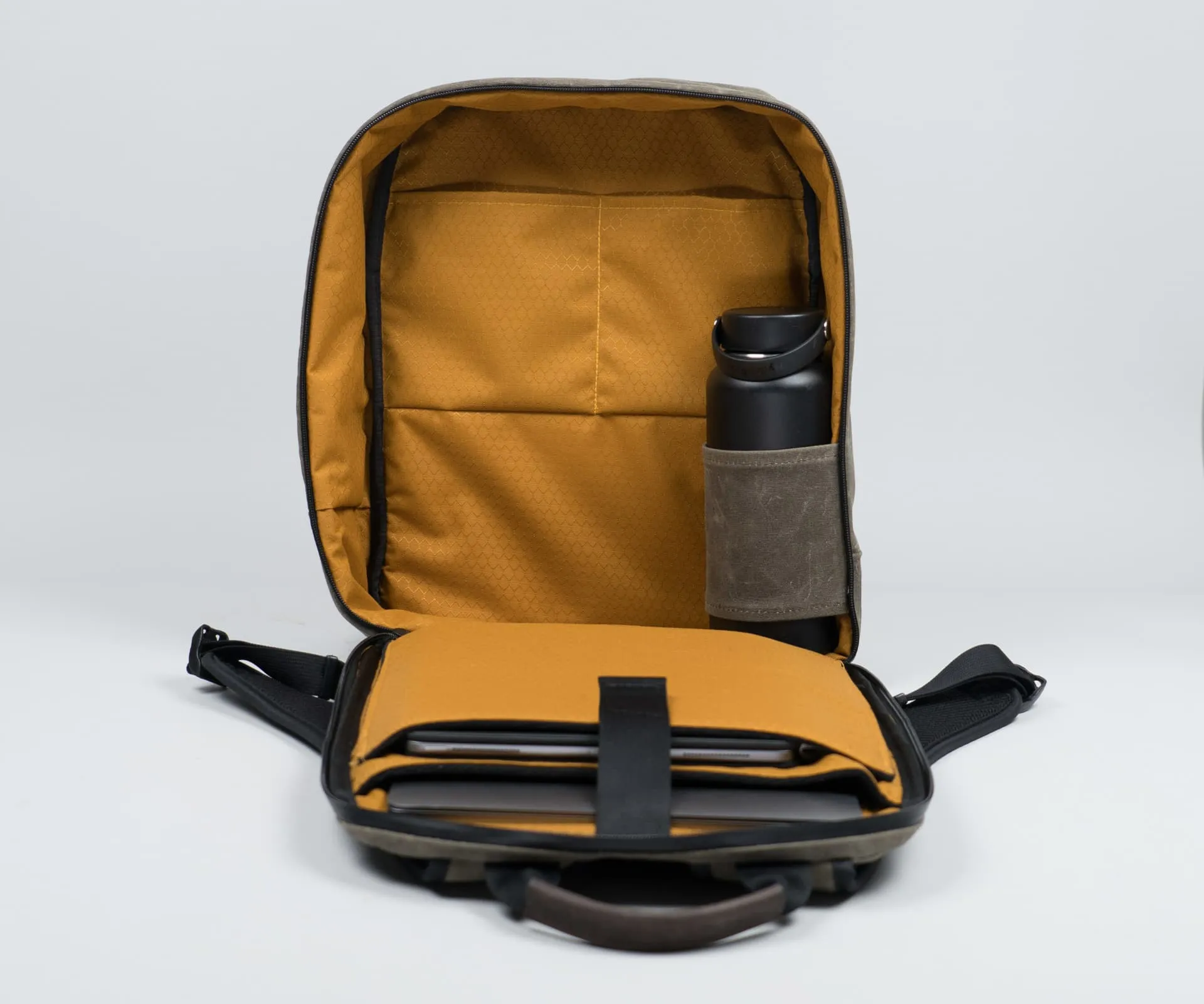 WaterField Designs Tech Folio Backpack with Internal water bottle sash WaterField Designs Tech Folio Backpack with Internal water bottle sash