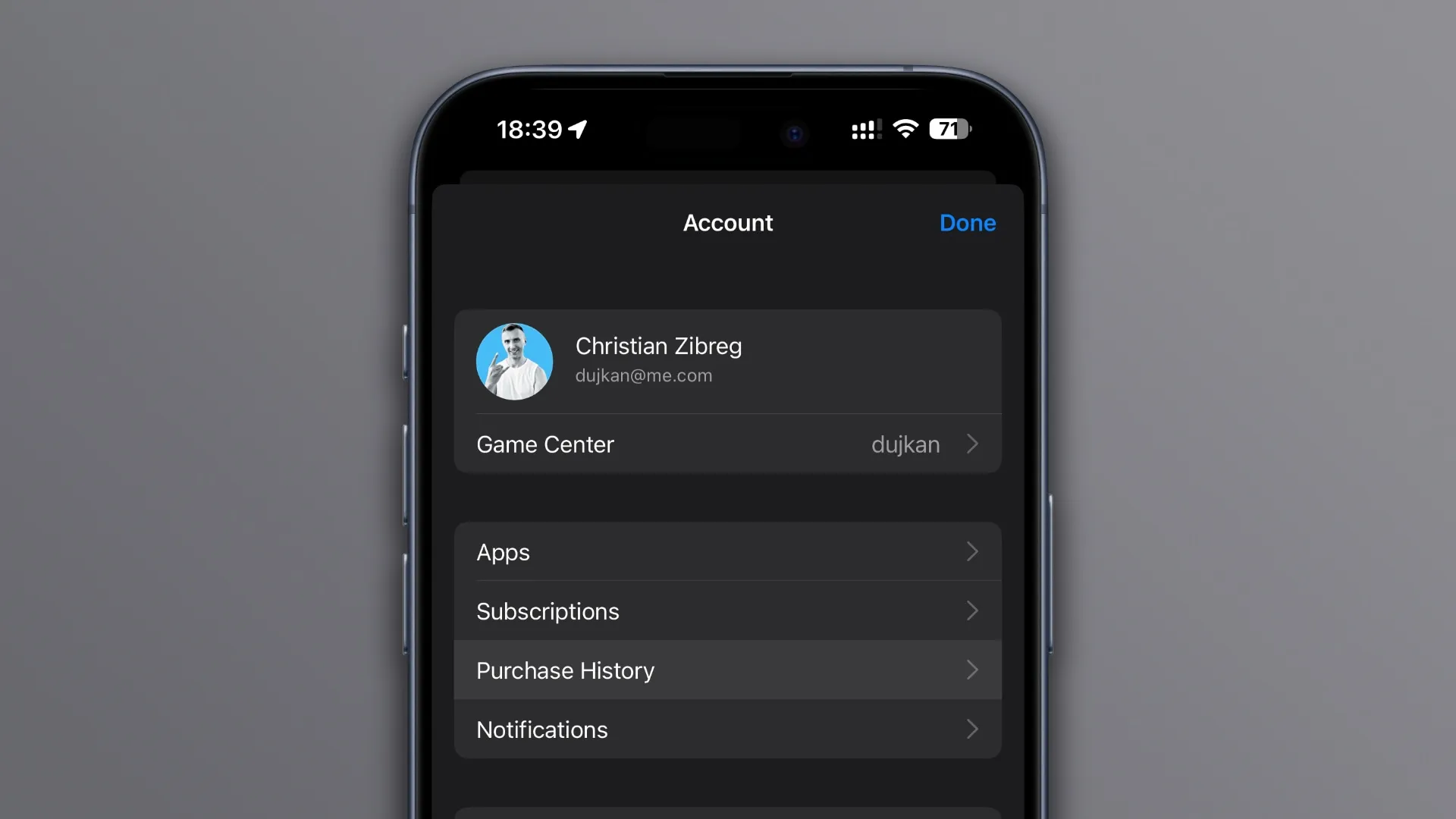 Configuración de App Store en iPhone con la opción Historial de compras resaltada