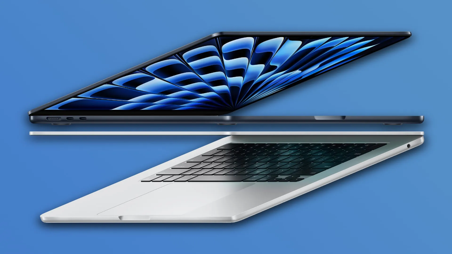 Dwa laptopy M3 MacBook Air z otwartymi pokrywami